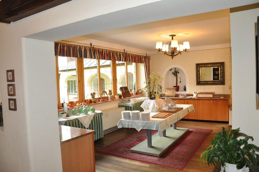Hotel Post Großkirchheim Dış mekan fotoğraf