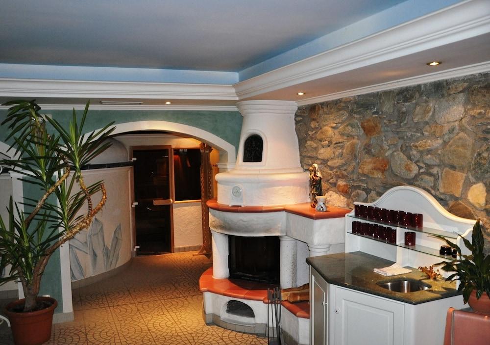 Hotel Post Großkirchheim Dış mekan fotoğraf