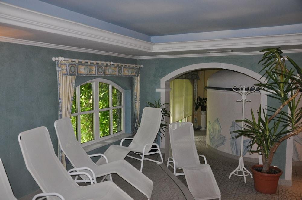 Hotel Post Großkirchheim Dış mekan fotoğraf
