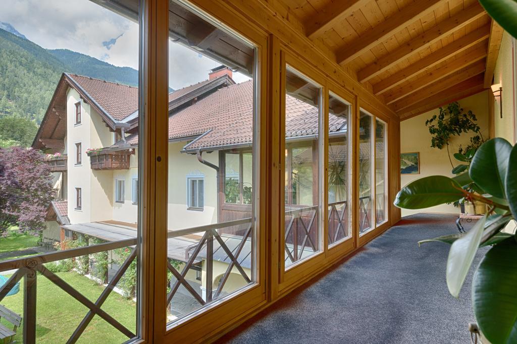 Hotel Post Großkirchheim Dış mekan fotoğraf