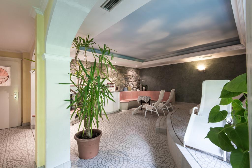 Hotel Post Großkirchheim Dış mekan fotoğraf