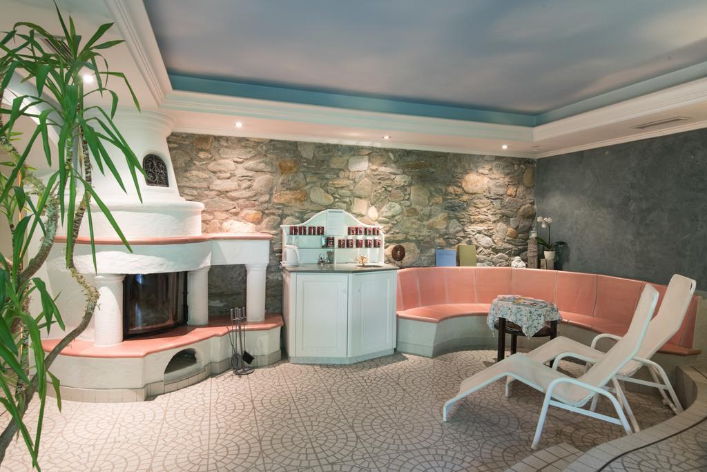 Hotel Post Großkirchheim Dış mekan fotoğraf